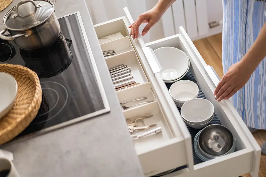 The Best Simple Kitchen Organization Hacks on the Internet - Art of Drawers